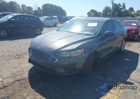 2019 Ford Fusion Hybrid Se from USA, damaged, VIN 3FA6P0LU2KR206062